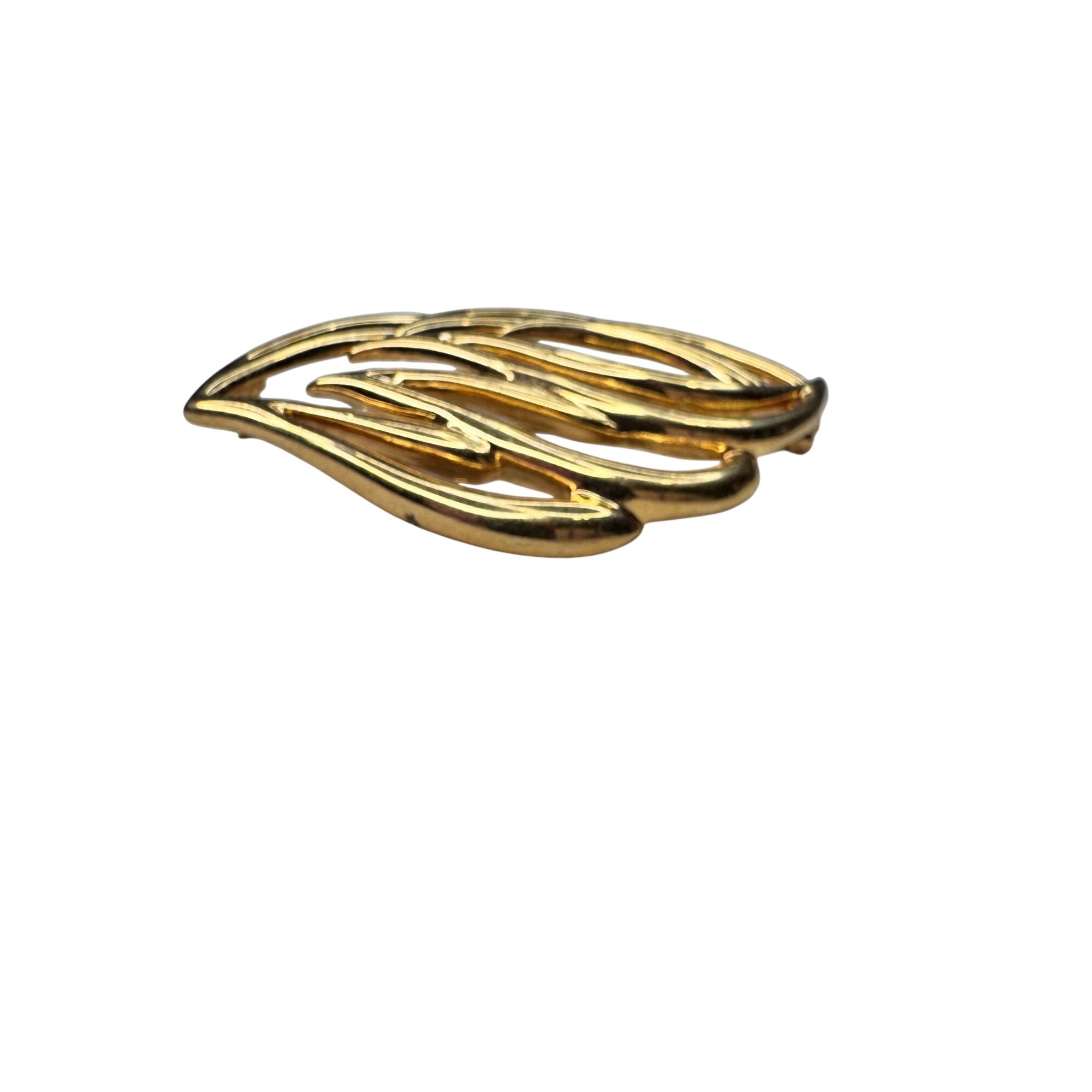 Monet Brooch Gold Tone Abstract Ribbon Modernist 1980s Vintage