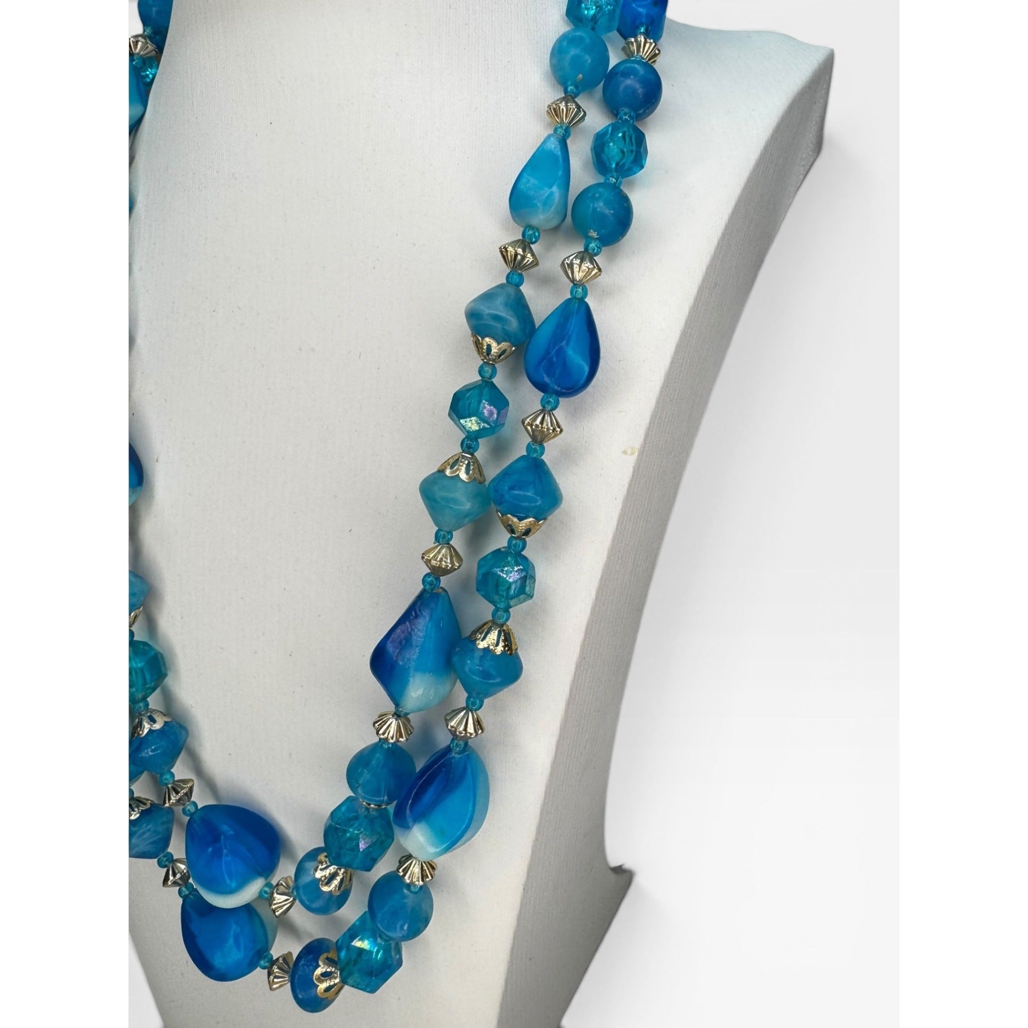 Hong Kong Blue Swirl Acrylic Beaded 1960s Chunky Adjustable Necklace Vintage