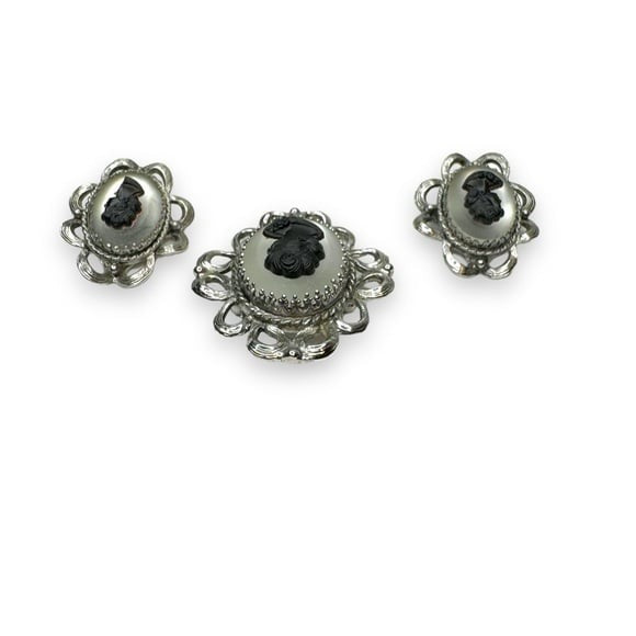 Vintage Whiting & Davis cameo brooch clip earring set silver tone glass 1950s