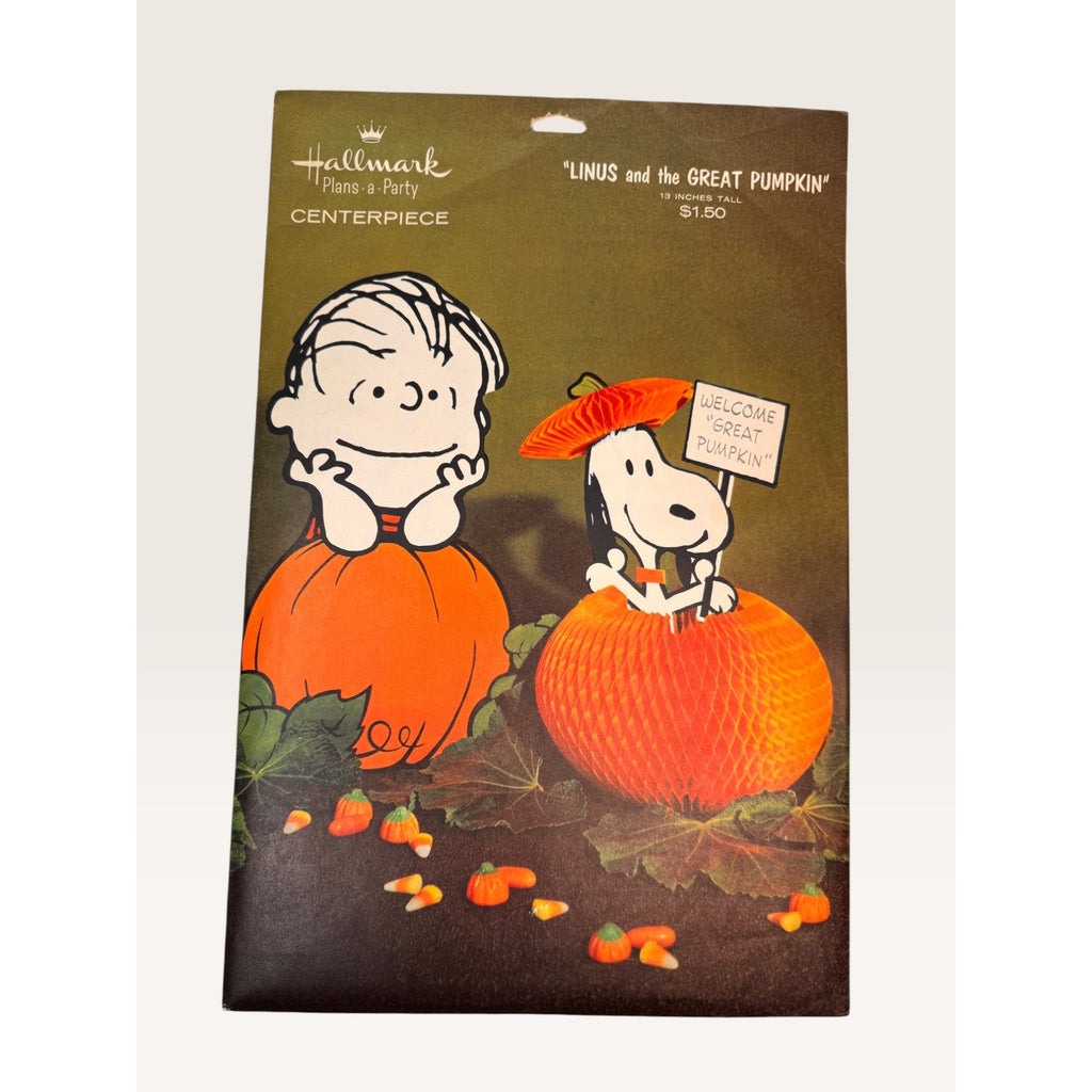 Hallmark Peanuts Great Pumpkin Halloween 1970s Centerpiece Snoopy Linus 14"