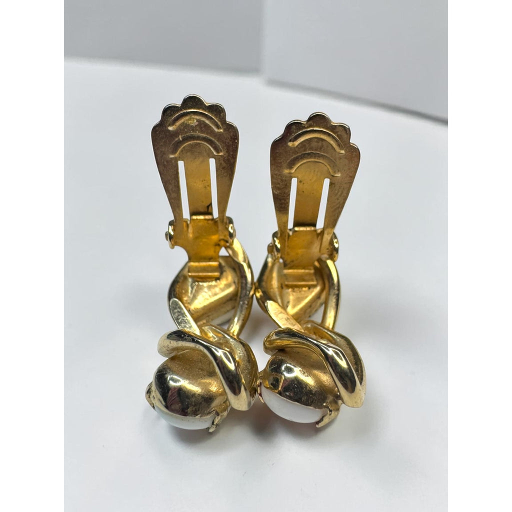 REINAD Milk Glass Gold Tone Twist Climber Clip Earrings Vintage 1950s
