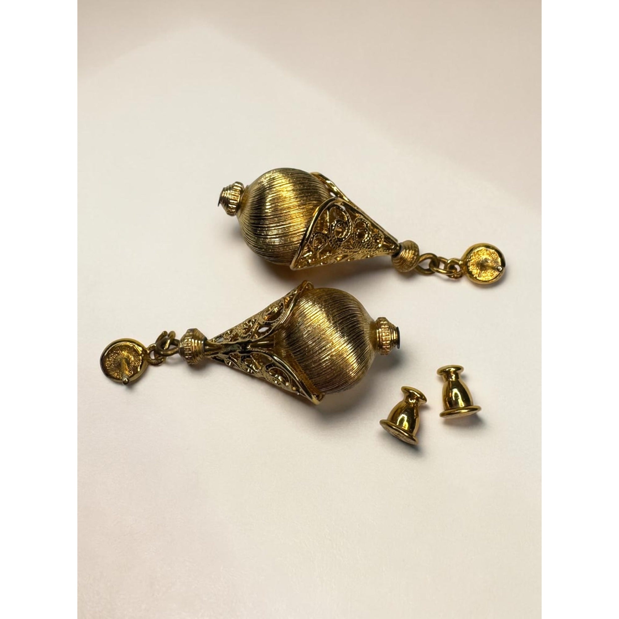 Monet 1961 Bolero Goldtone Parure Set necklace earrings bracelet Alice Vega Book