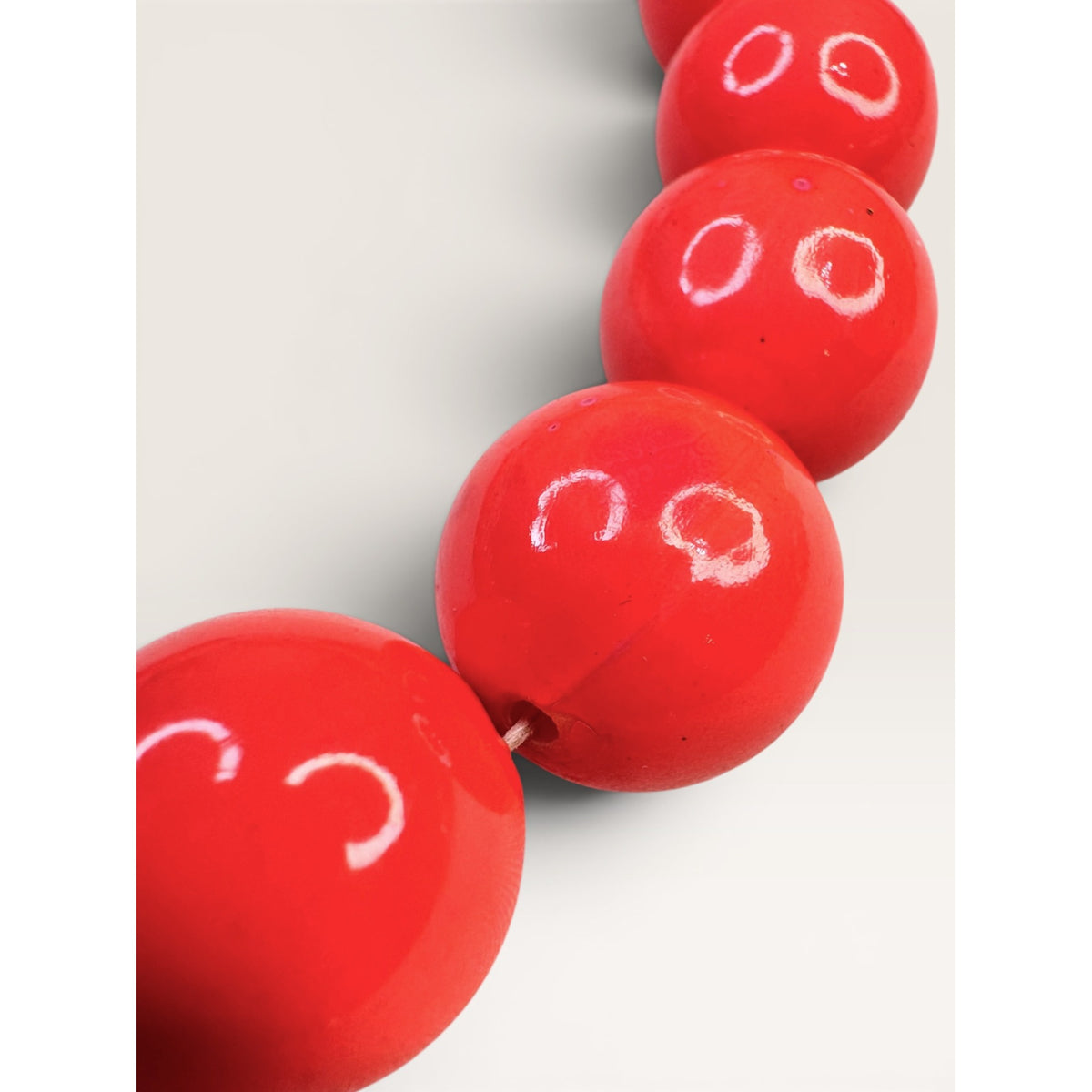 1960s Hong Kong Coral Red Plastic Graduated Bead Choker Necklace 18.75" Vintage