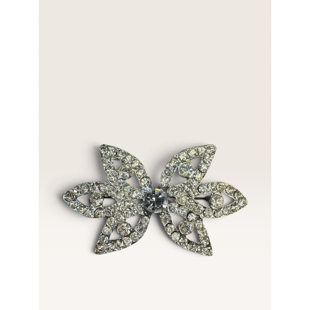 1930s Art Deco Clear Rhinestone Pot Metal Openwork Bow Flower Brooch 3.21"