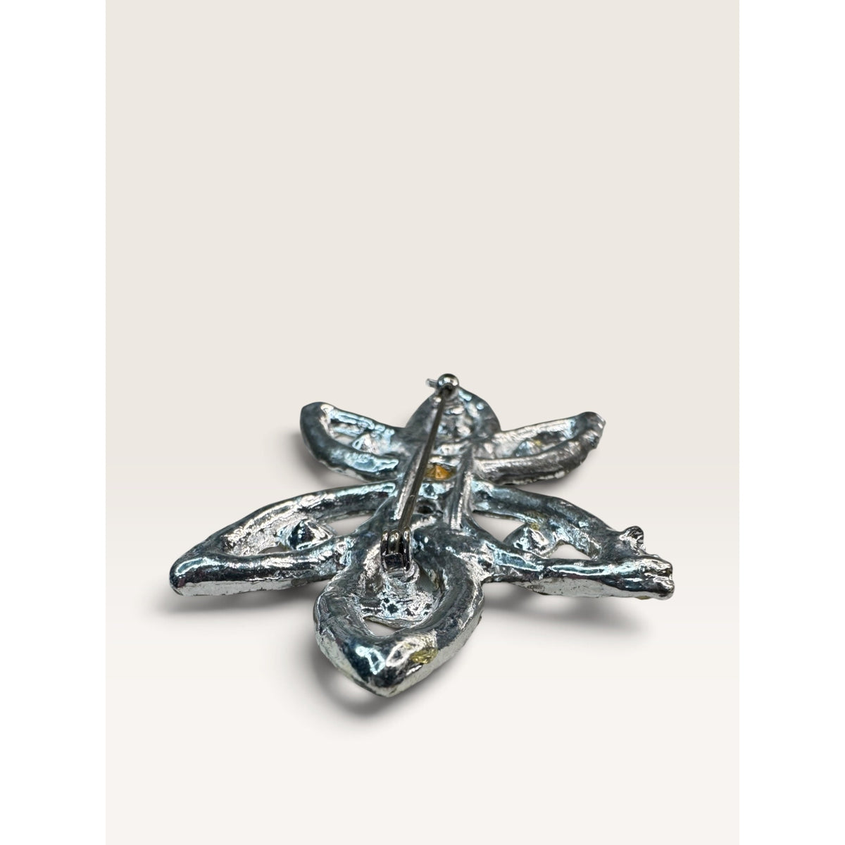 1930s Art Deco Clear Rhinestone Pot Metal Openwork Bow Flower Brooch 3.21"