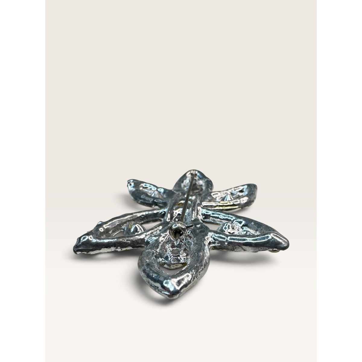 1930s Art Deco Clear Rhinestone Pot Metal Openwork Bow Flower Brooch 3.21"