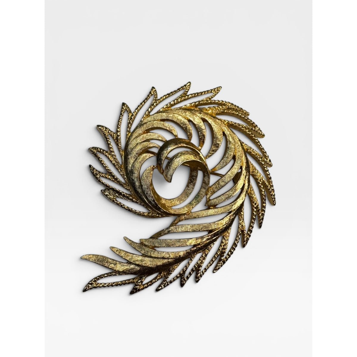 Monet Gold Tone Swirl Leaf Brooch Abstract Botanical Pin Signed 1980s