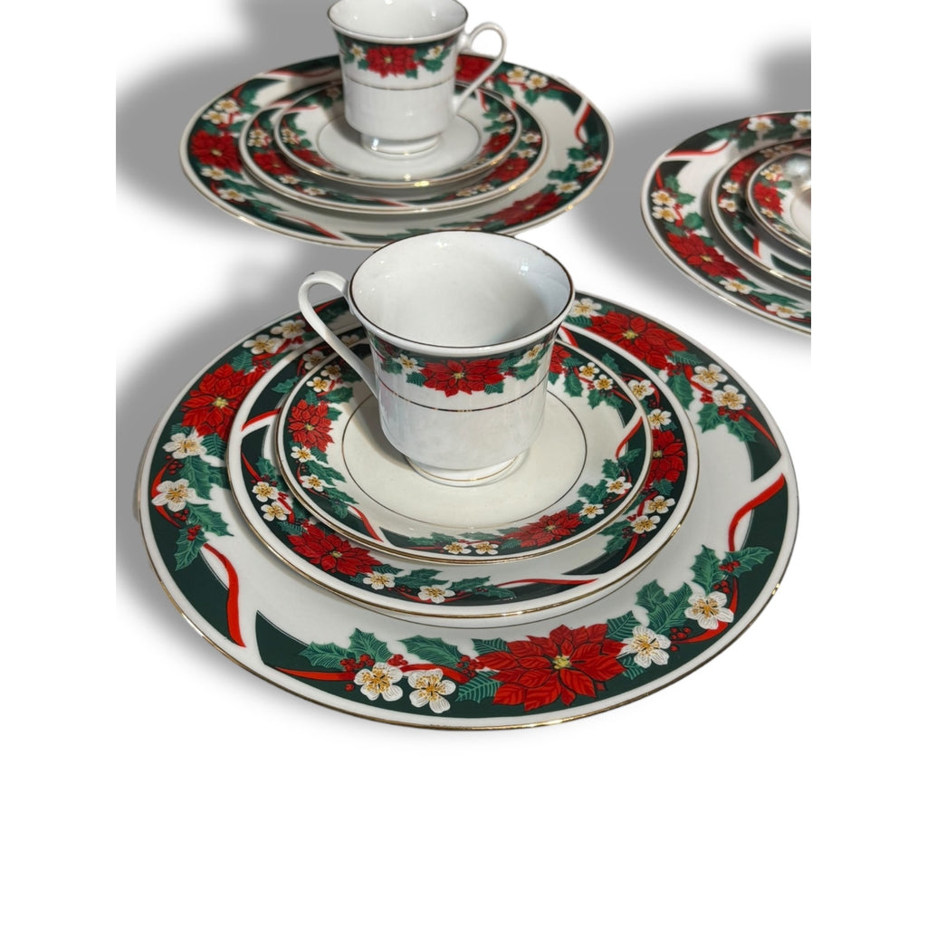 Tienshan Deck the Halls 16pc Dinnerware Set Service for 4 Holiday Vintage 1994