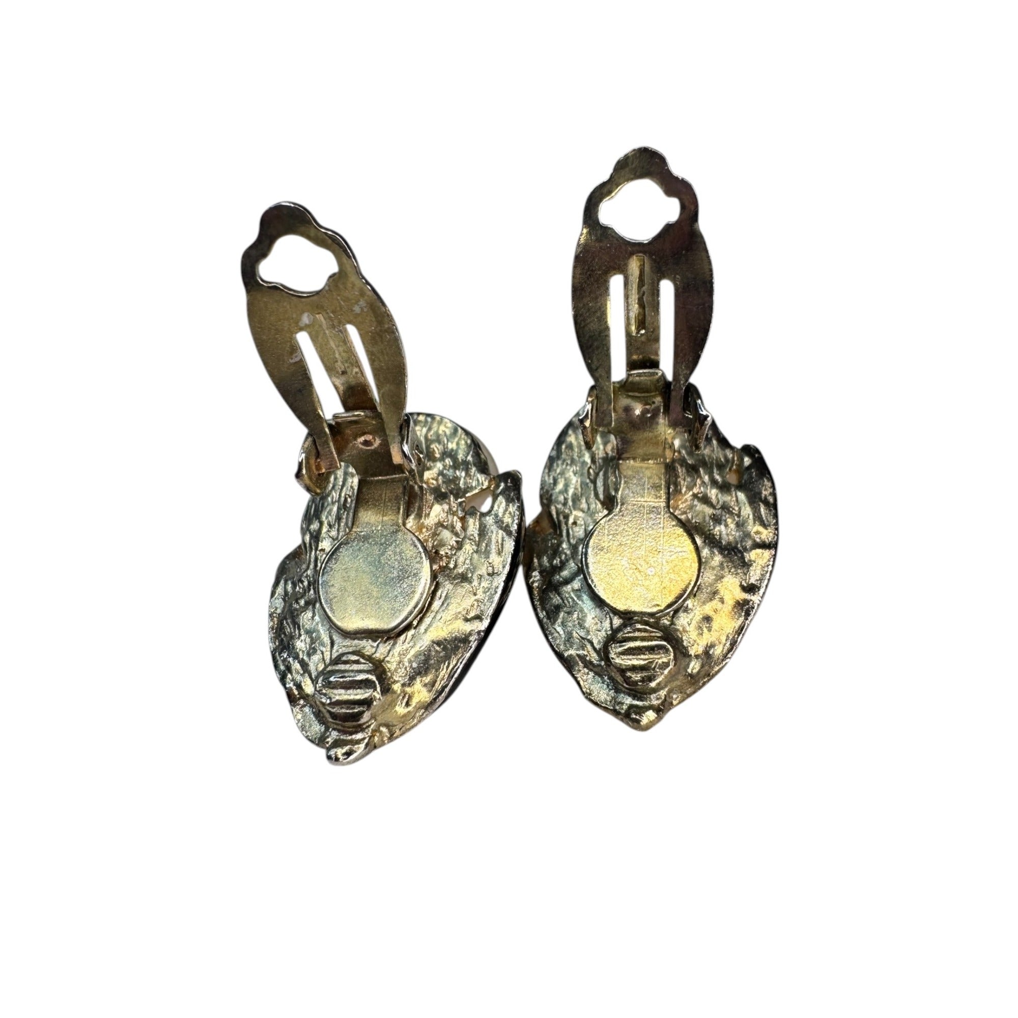 white faux pearl black enamel gold tone clip on earrings