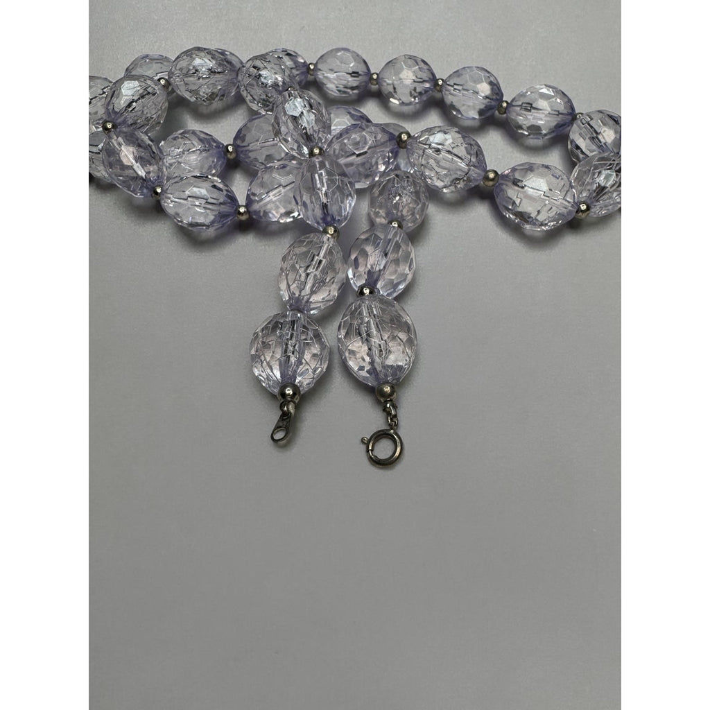 Light Lavender Faceted Acrylic Beaded Necklace Earrings Set 1980s Vintage
