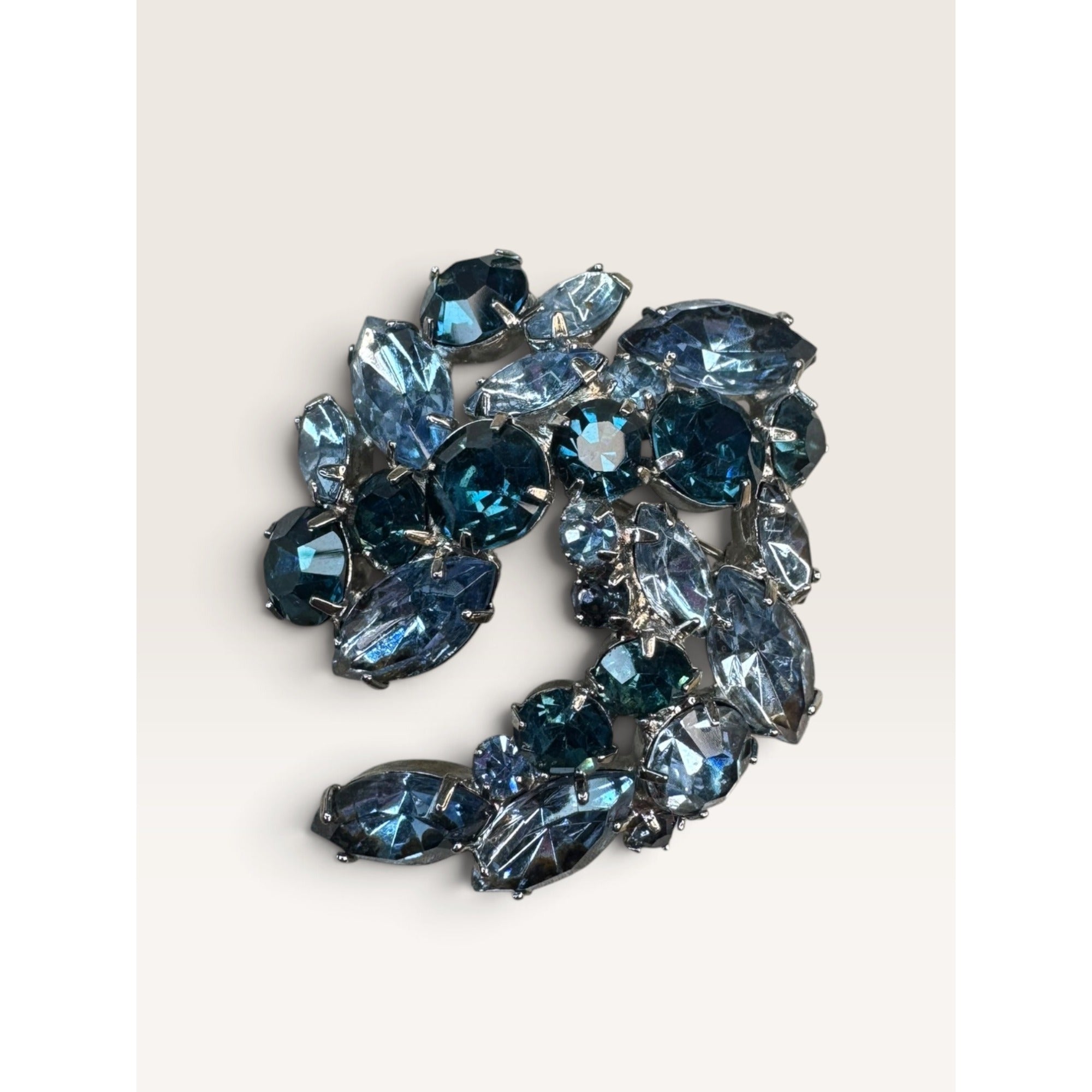 1950s Mid Century Blue Rhinestone UV Reactive Glow Swirl Brooch 1.96" Vintage
