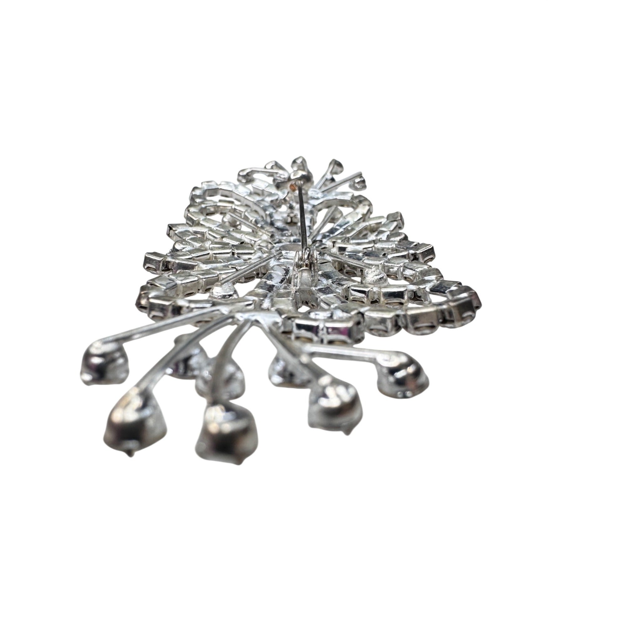 Unsigned Brooch Clear Crystal Silver Tone Filigree Bow Spray Statement 90s-2000s