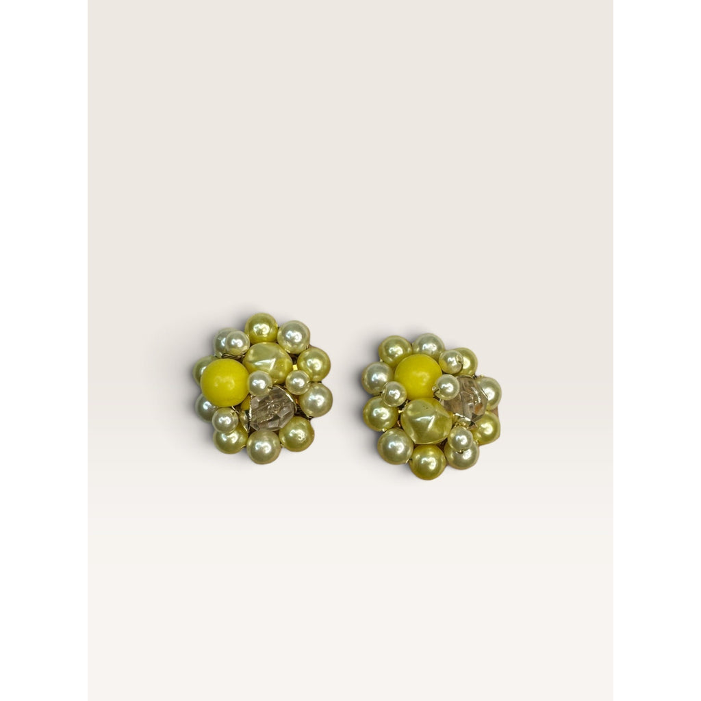 1950s Japan Yellow Faux Pearl Bead Cluster Clip Earrings .98" Vintage