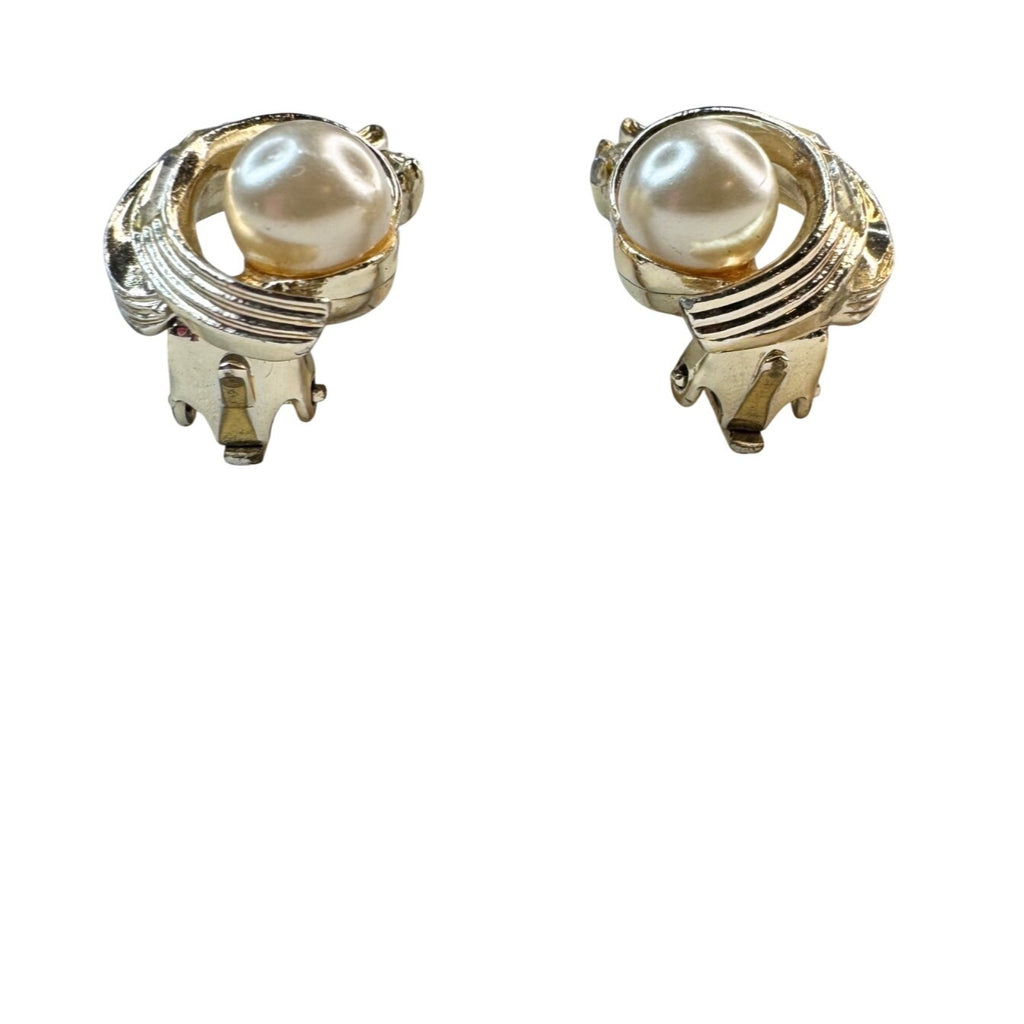 Lisner Faux Pearl Rhinestone Gold Tone Clip Earrings 1960s Vintage