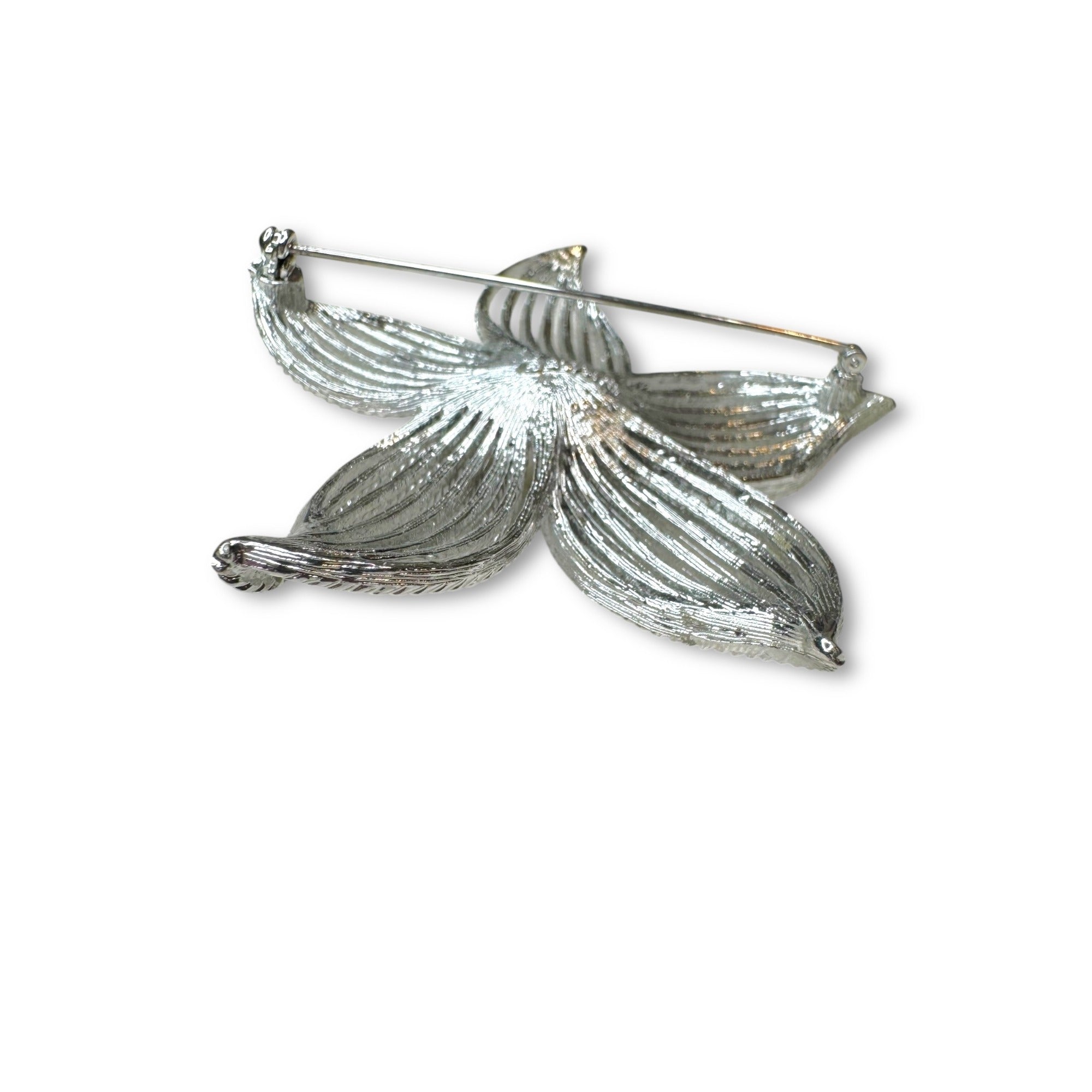 Sarah Coventry 1960s Moonflower Silvertone Brooch Earrings Set