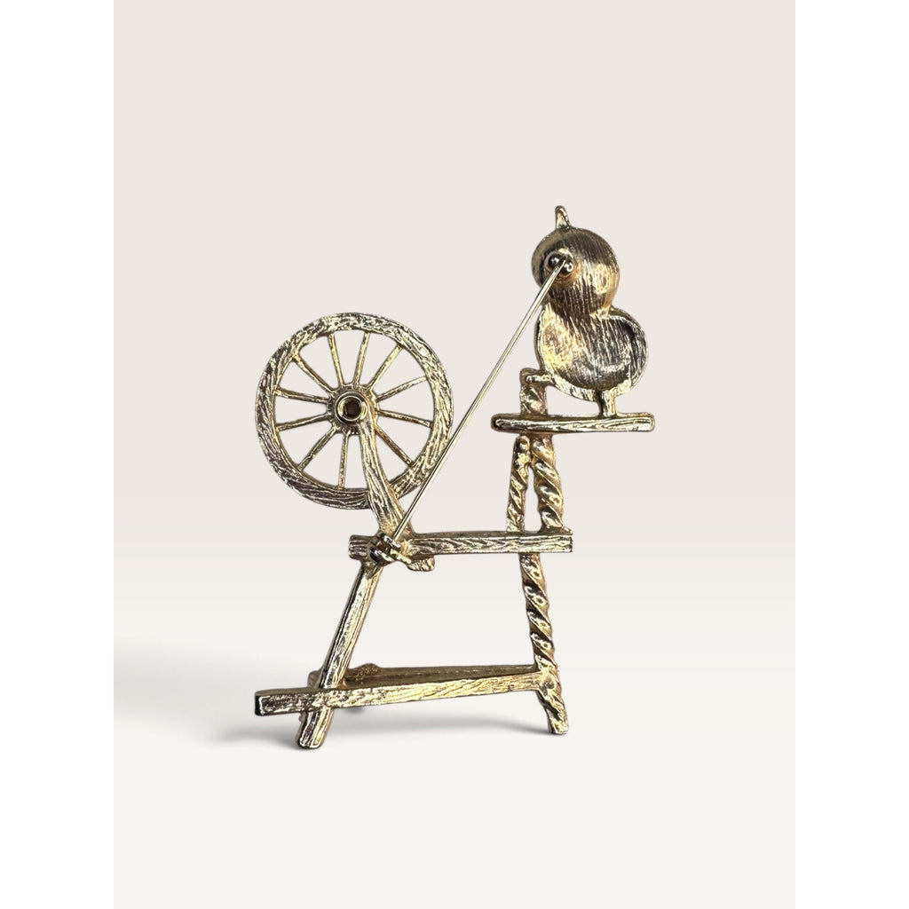 Vintage 1970s Gold Tone Spinning Wheel Distaff Novelty Brooch Pin Articulated