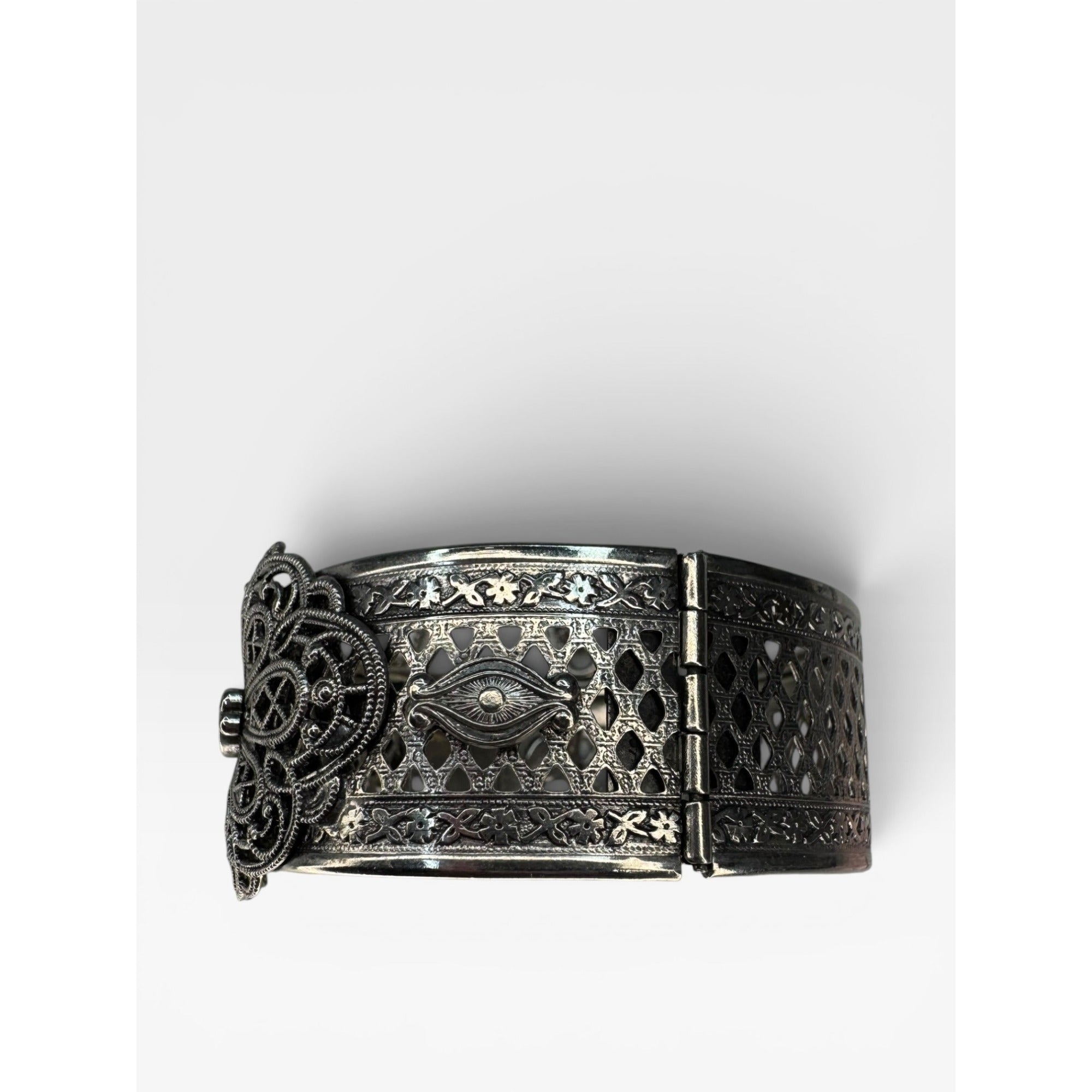 Freirich Silver Tone Evil Eye Hinged Cuff Bracelet Vintage