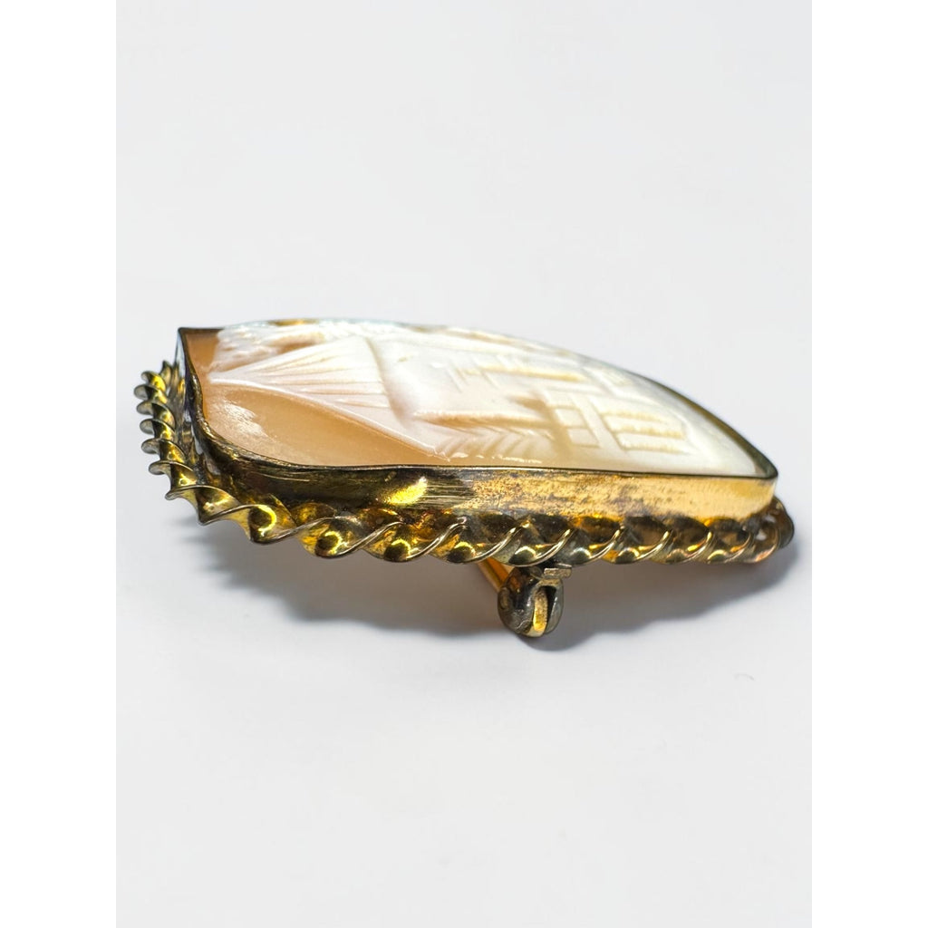 10K Gold Shell Cameo Brooch Rebecca at the Well Scenic Carved Vintage