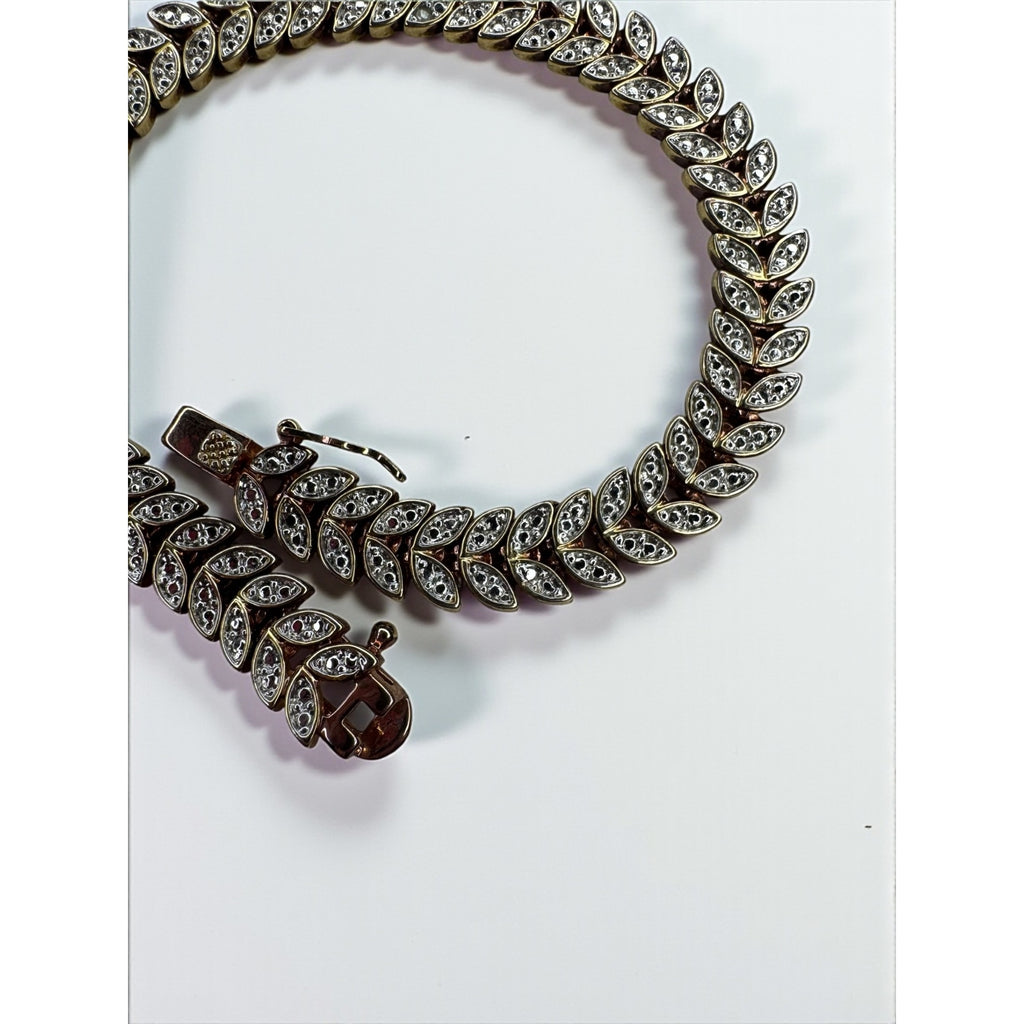 B Signed Chevron Leaf Tennis Bracelet Diamond Accent Gold Tone 1990s