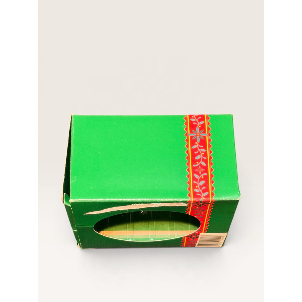 Lustre Fame Christmas Traditions Golfer Bear Golf Ball Ornament Box
