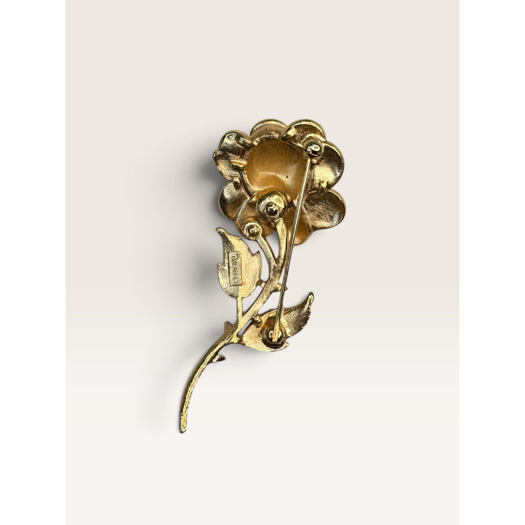 Vintage Crown Trifari Brushed Gold Faux Pearl Blooming Rose Brooch Pin 2.35"