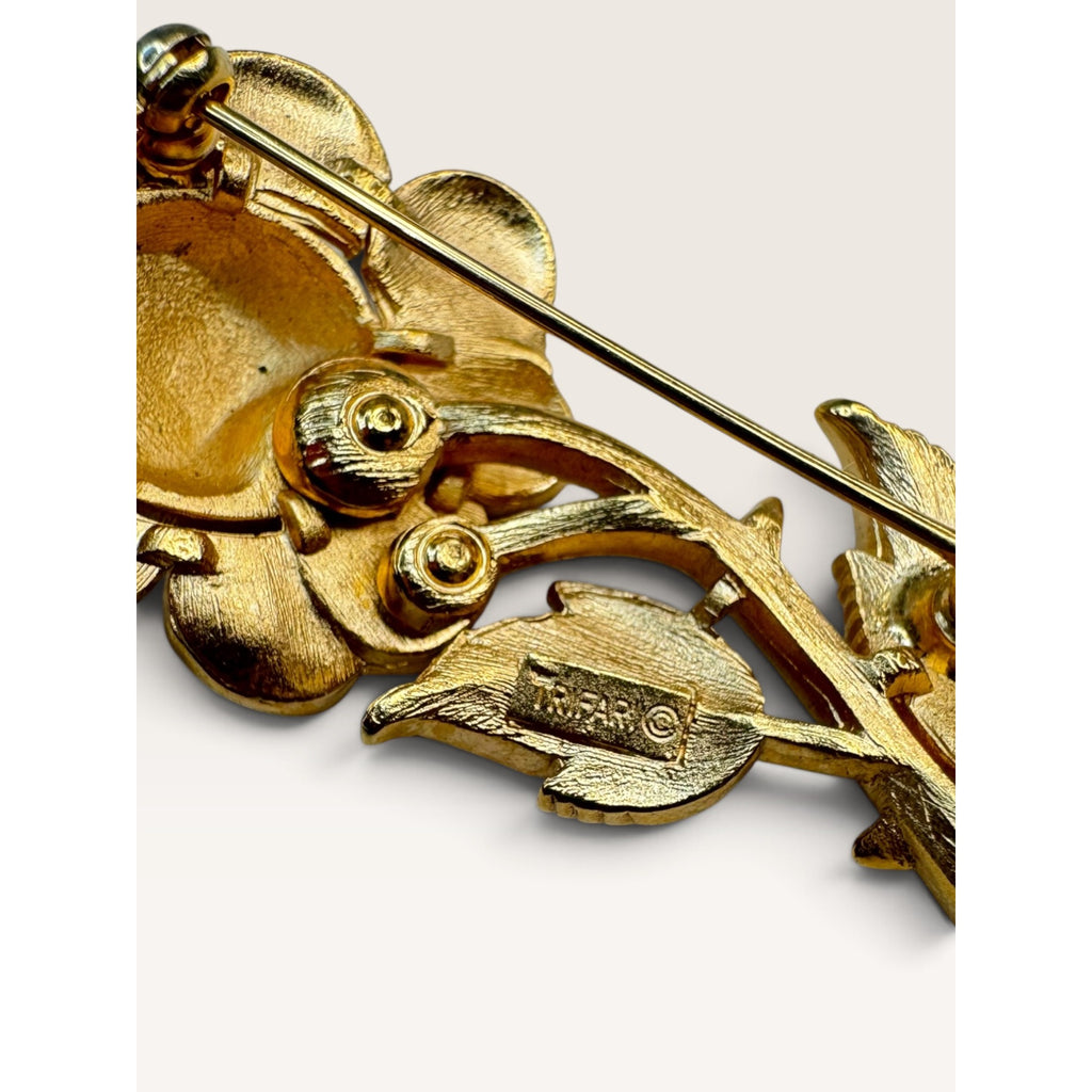 Vintage Crown Trifari Brushed Gold Faux Pearl Blooming Rose Brooch Pin 2.35"