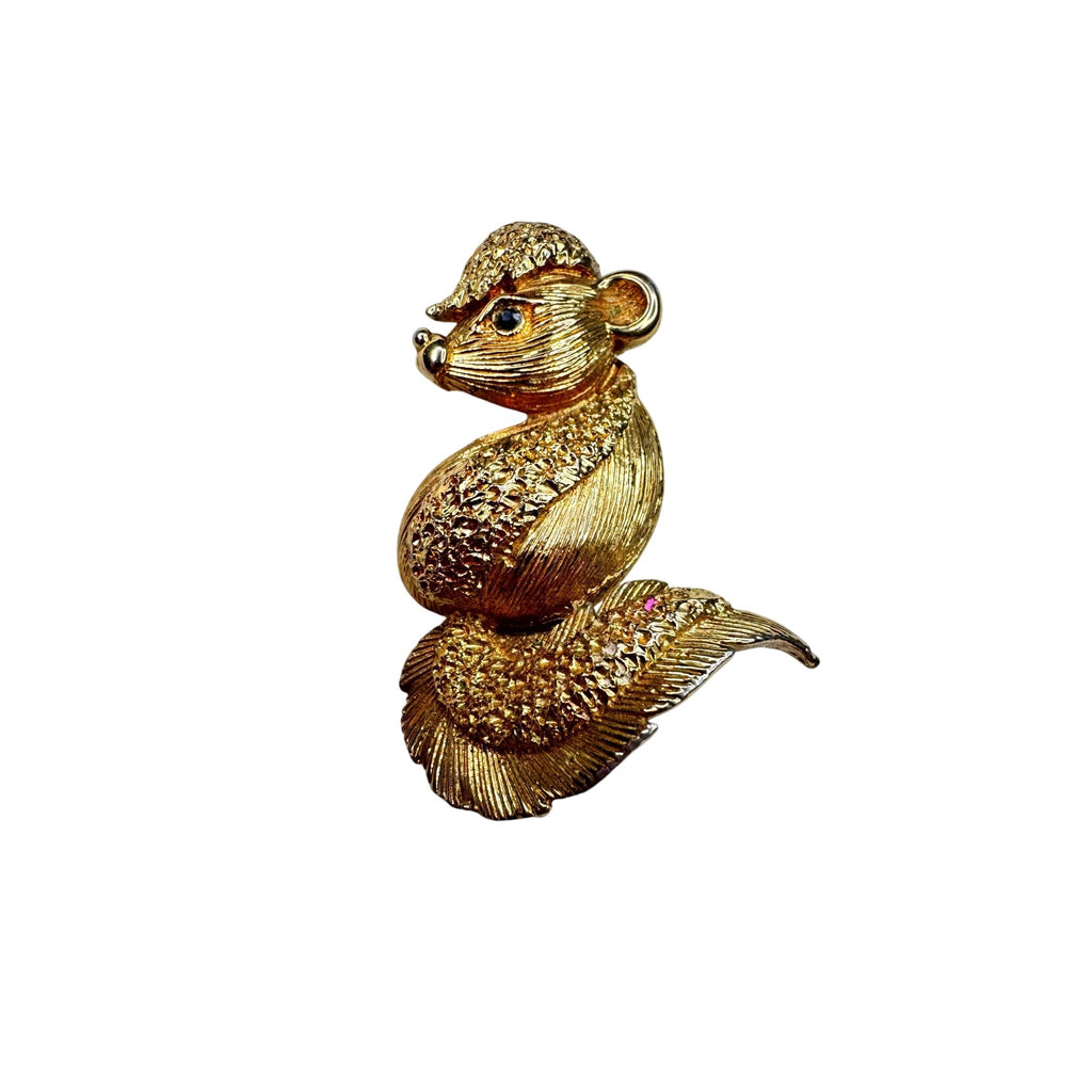 Unsigned Brooch Gold Tone Skunk Figural Animal 1970s Vintage
