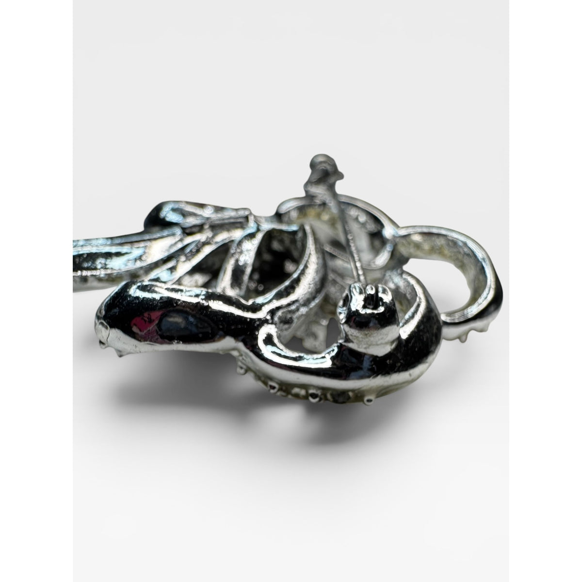 Pell Crystal Bow Brooch Silver Tone Pave Ribbon Pin Signed Vintage