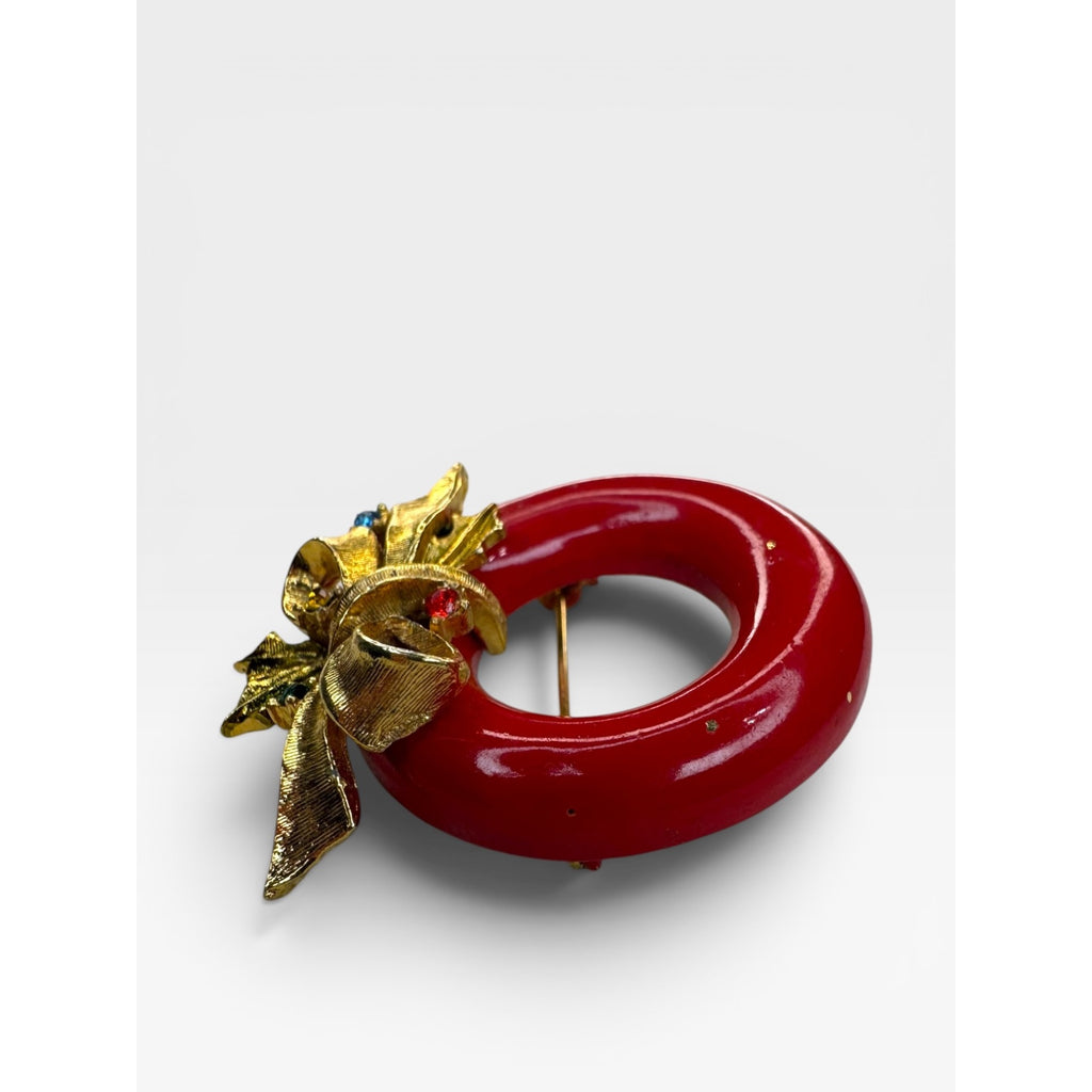 Mode Art Arthur Pepper Red Enamel Wreath Brooch Holiday Christmas