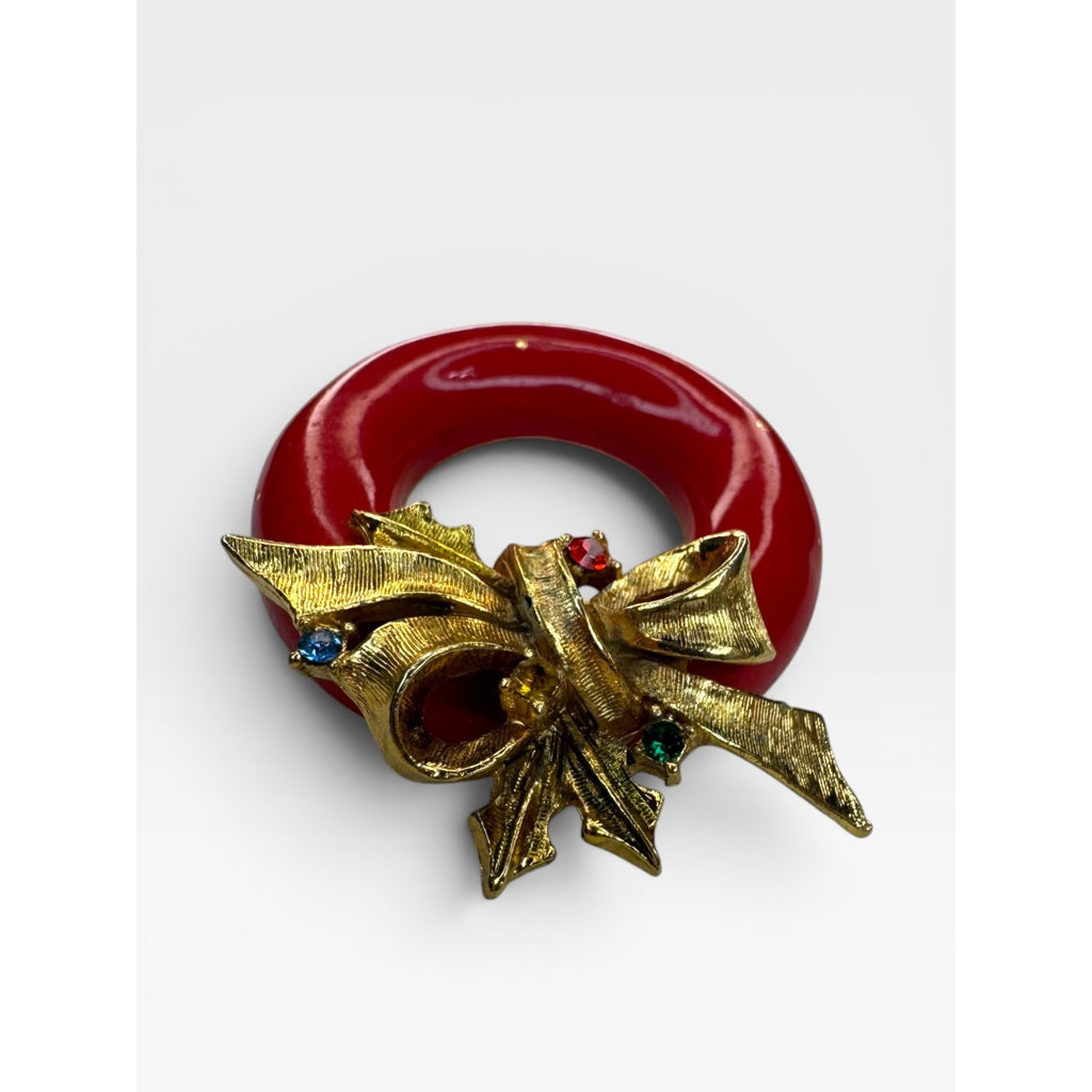 Mode Art Arthur Pepper Red Enamel Wreath Brooch Holiday Christmas