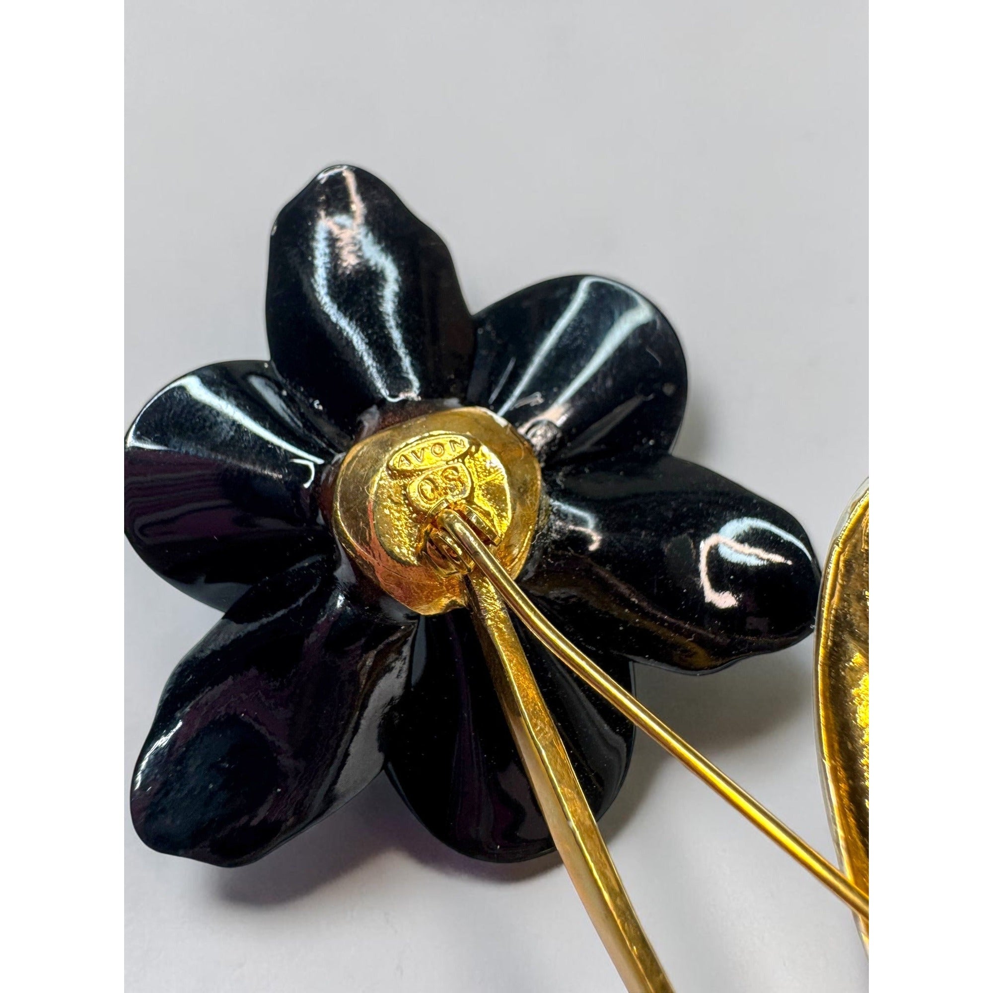 Avon Crystal Black White Enamel Flower Brooch Earrings Set 1970s Vintage