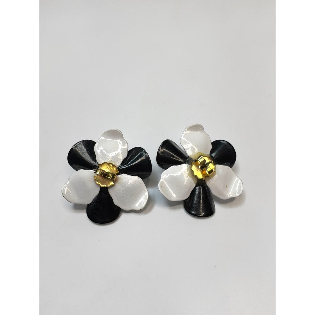 Avon Crystal Black White Enamel Flower Brooch Earrings Set 1970s Vintage