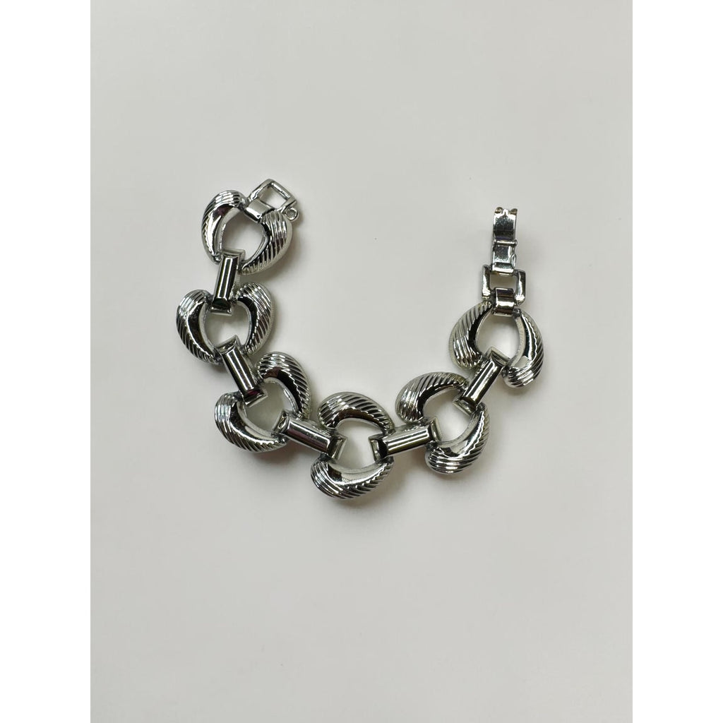 Silver Tone Textured Link Necklace Bracelet Earrings Set 1980s Vintage