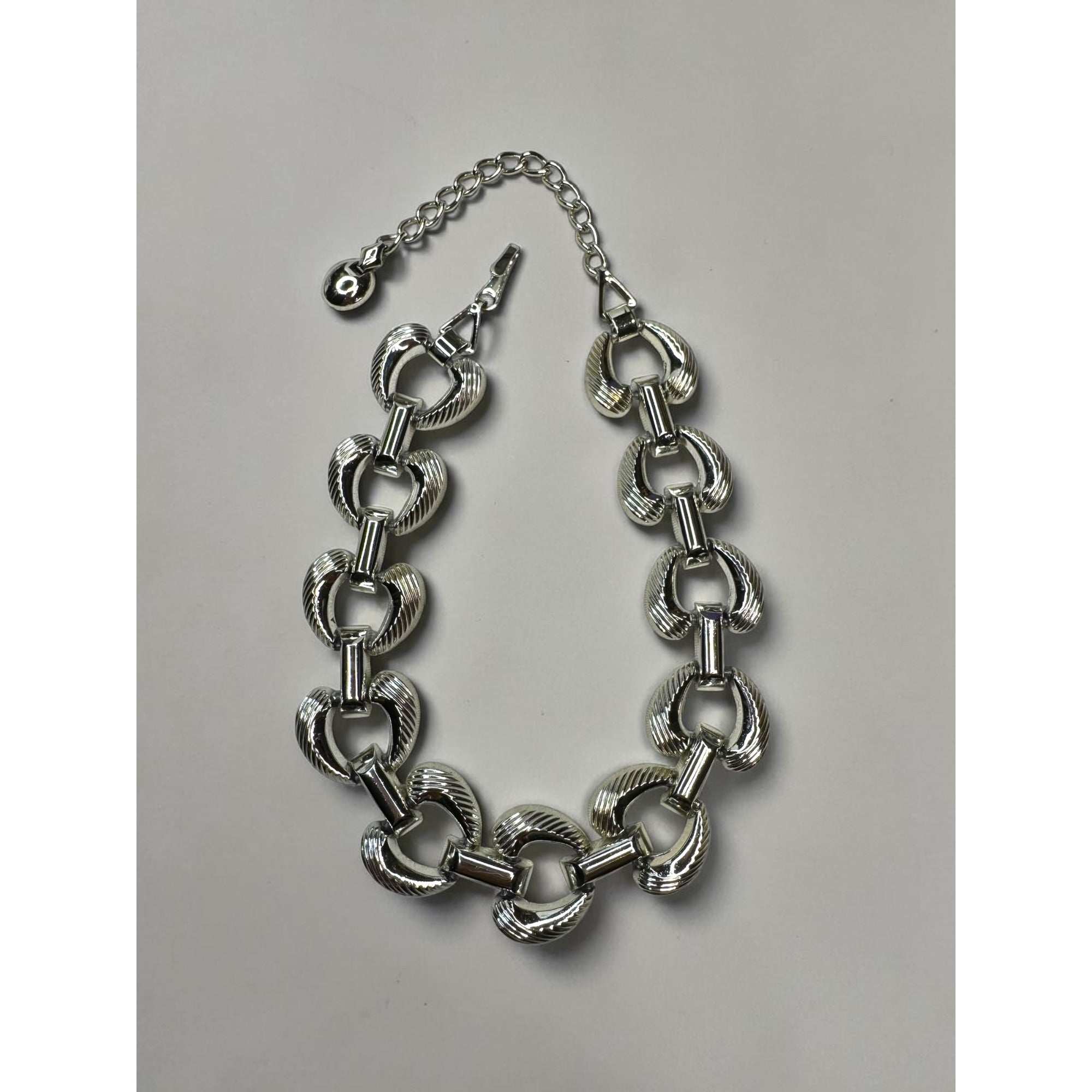 Silver Tone Textured Link Necklace Bracelet Earrings Set 1980s Vintage