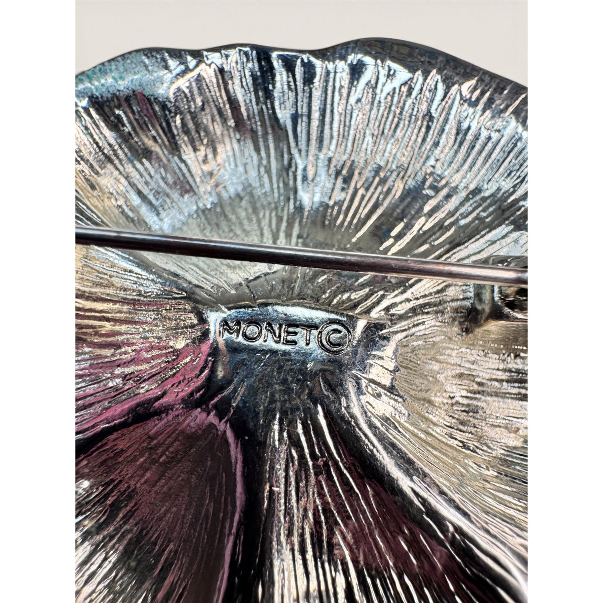Monet Silver Tone Textured Pansy Flower Brooch Pin Vintage 1980s