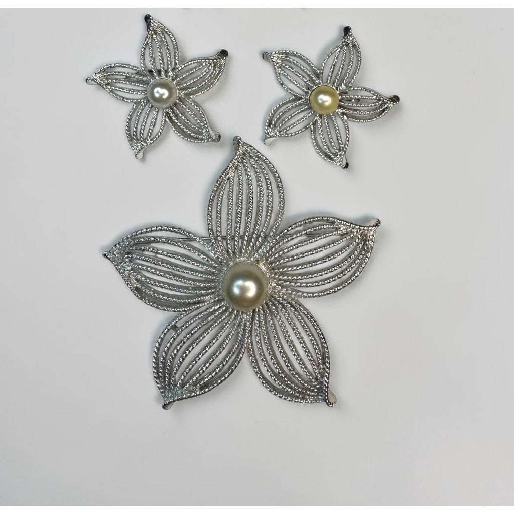 Sarah Coventry Silver Tone Flower Brooch Earrings Set Faux Pearl Vintage 1970s