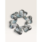 Sarah Coventry 1970s Silver Tone Wavy Ribbon Swirl Open Wreath Brooch Pin 2.36"