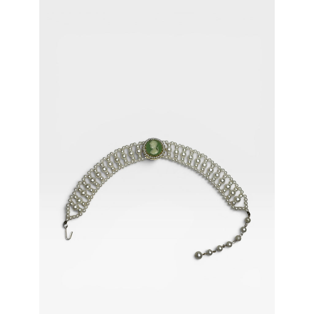 Faux Pearl Lattice Green Cameo 11-14 Inch Choker Necklace 1960s Vintage