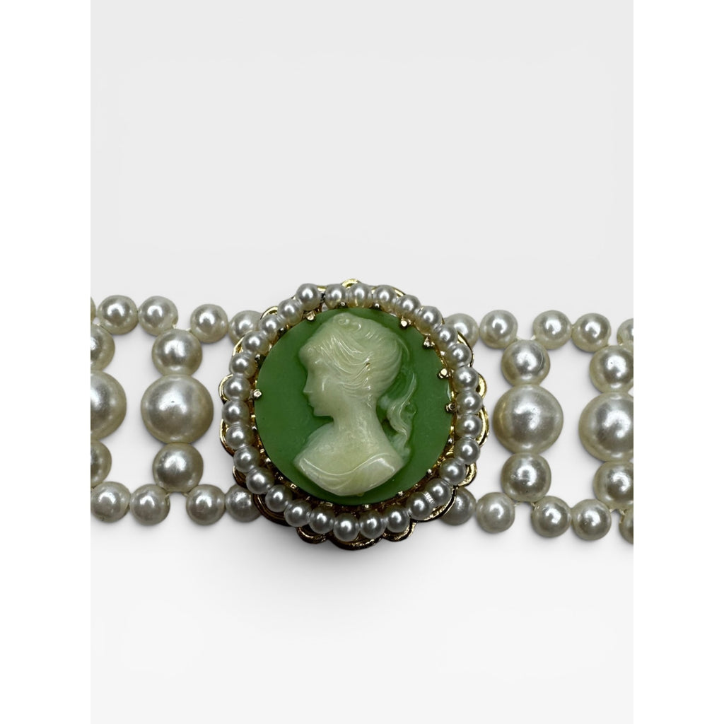 Faux Pearl Lattice Green Cameo 11-14 Inch Choker Necklace 1960s Vintage