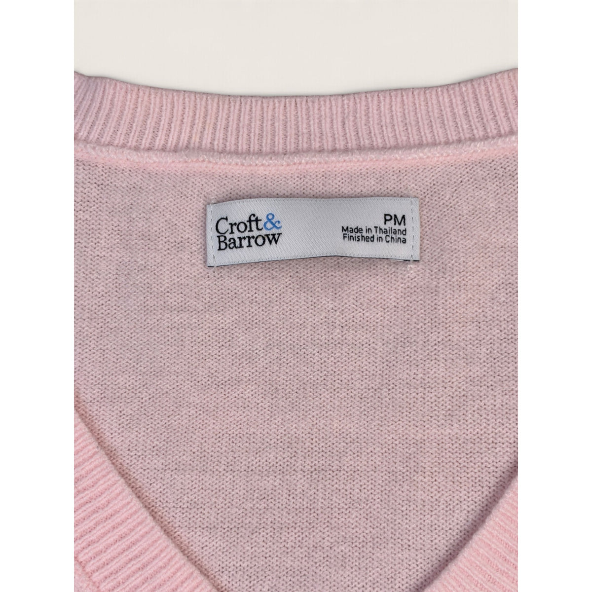 Croft & Barrow Women's Petite M V-Neck Sweater Light Pink Long Sleeve Acrylic