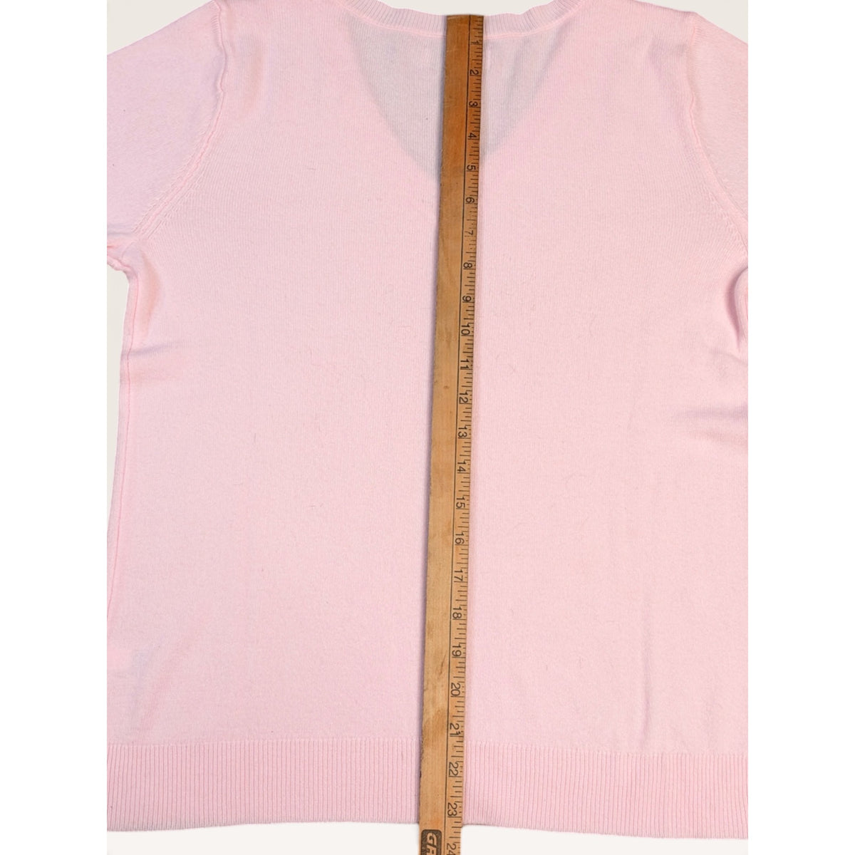 Croft & Barrow Women's Petite M V-Neck Sweater Light Pink Long Sleeve Acrylic