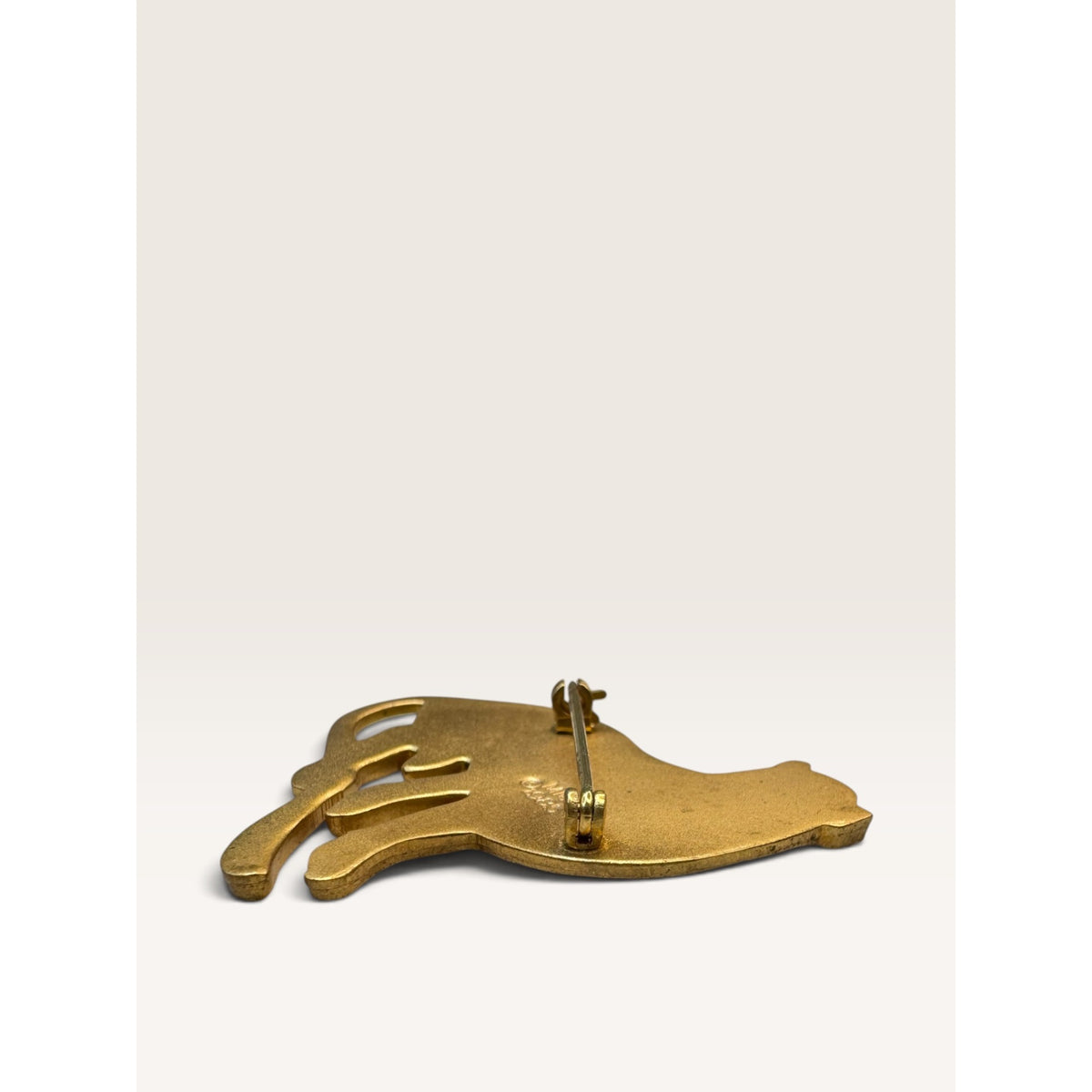 MMA 1985 Metropolitan Museum of Art Gold Tone Seated Leopard Brooch 1.76"